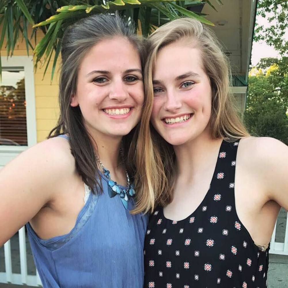 Meet your Posher, Casey